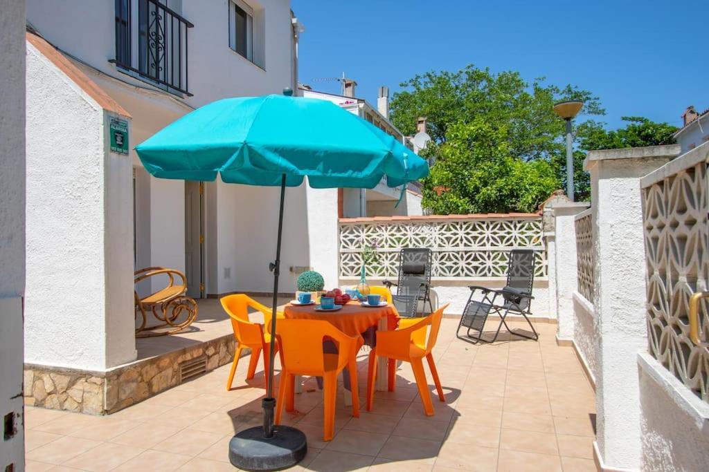 הוילה אמפוריבראבה Casa Con Barbacoa, A 5 Minutos Del Centro Y El Mar En Coche, Trabuc מראה חיצוני תמונה