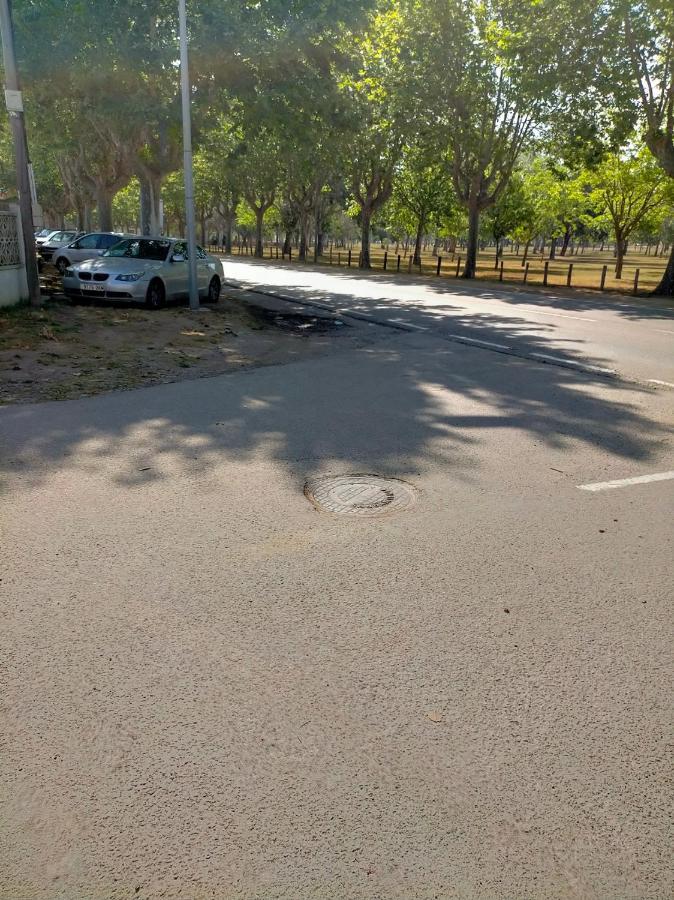הוילה אמפוריבראבה Casa Con Barbacoa, A 5 Minutos Del Centro Y El Mar En Coche, Trabuc מראה חיצוני תמונה